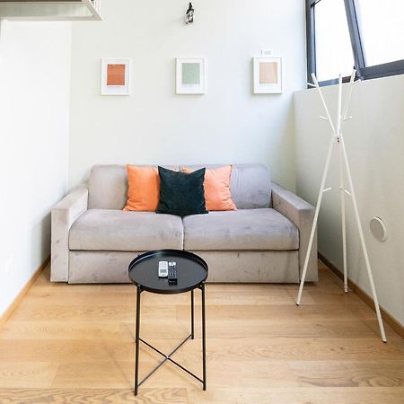 Modern Loft In Porta Venezia - Hosted By Sweetstay Милан Экстерьер фото