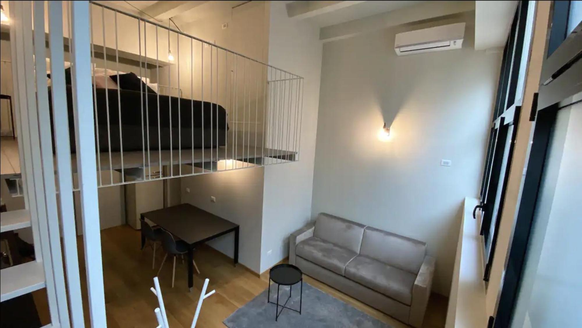 Modern Loft In Porta Venezia - Hosted By Sweetstay Милан Экстерьер фото
